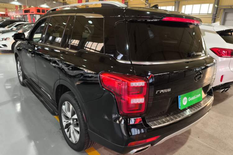 Used GAC Trumpchi GS8 2017 320T Two-Wheel Drive Luxury Smart Connectivity Version (7 Seats)