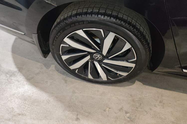 Used Volkswagen Passat 2022 330TSI Starry Luxury Edition
