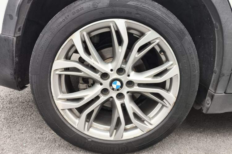 Used BMW X1 2019 sDrive20Li Leading Model