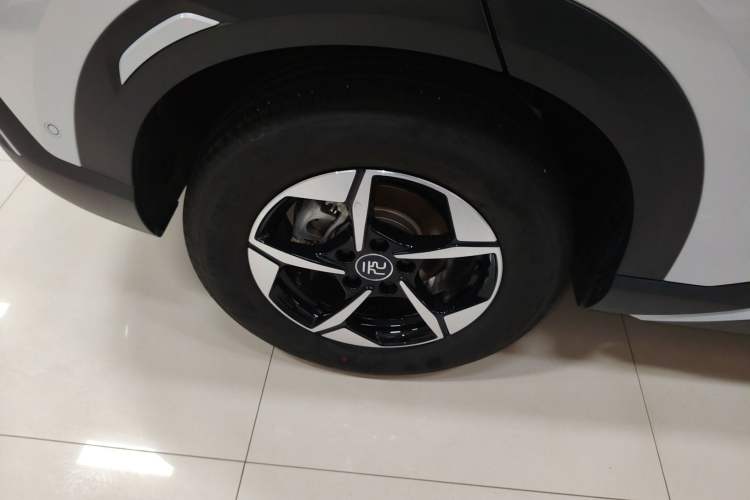 Used BYD Yuan UP 2025 Intelligent Driving Version 401 km Leading Edition