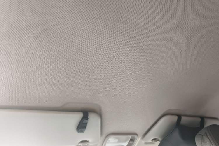 Used Wuling Hongguang MINIEV 2021 Macaron Premium Model – Lithium Iron Phosphate
