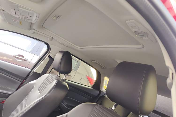 Used Ford Focus 2017 Hatchback 1.6L Automatic Fashion Edition Smart Drive Version