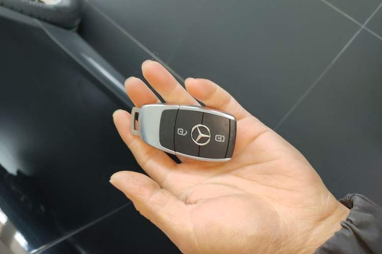 Used Mercedes-Benz GLB 2023 Refresh GLB 200 Fashion Edition
