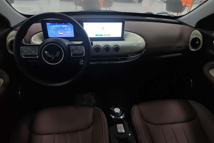 Used Wuling Bingo 2024 333 km Enjoyment Version
