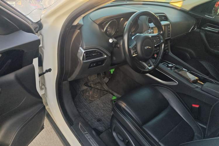 Used Jaguar F-PACE 2016 3.0 SC Four-Wheel Drive R-Sport Sport Edition