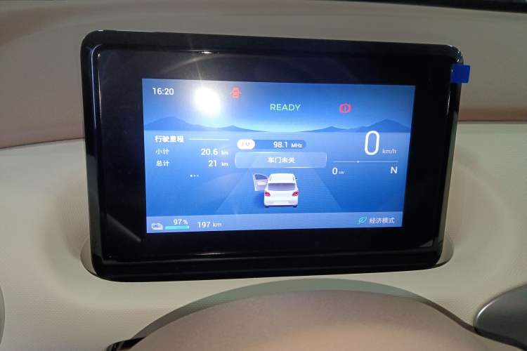 Used Wuling Hongguang MINIEV 2025 Four-Door Version Advanced Edition