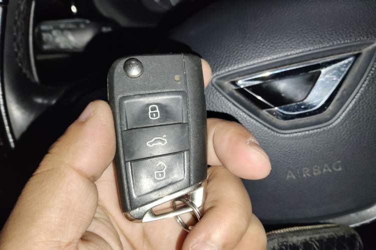 Used Jetta VS7 2020 1.4T Automatic Enjoyment Model
