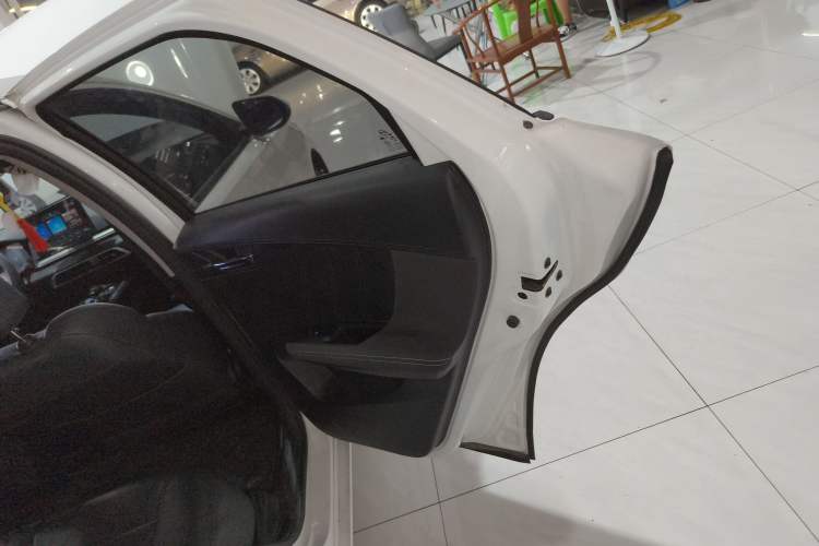 Used BYD e2 2020 Upgraded Model Standard Range Version Standard Configuration
