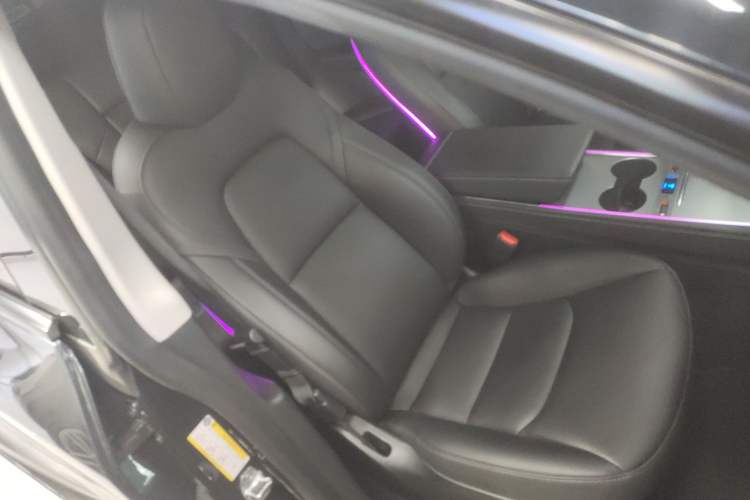 Used Tesla Model Y 2024 Rear-Wheel-Drive Version
