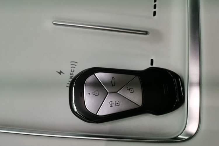 Used XPeng G9 2025 625 Long-Range Max
