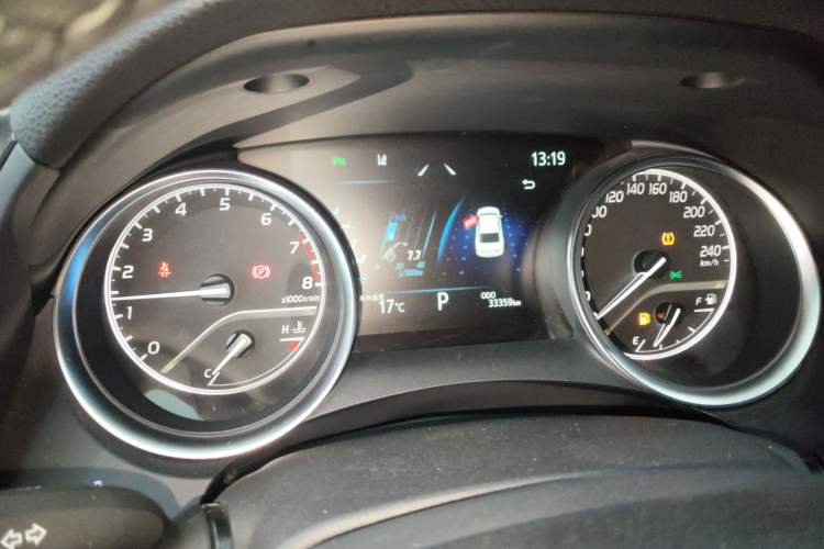 Used Toyota Camry 2023 2.0G Luxury Edition