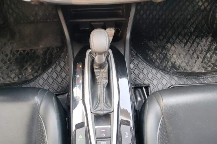 Used Honda Envix 2019 180TURBO CVT Enjoyment Edition China VI
