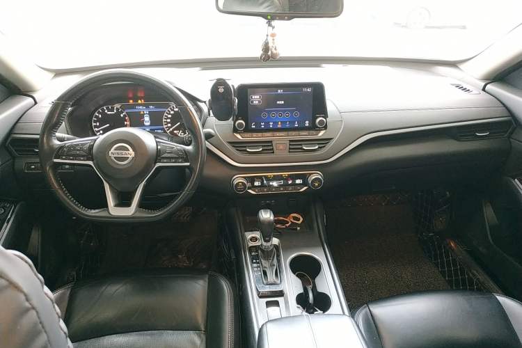 Used Nissan Teana 2020 2.0L XL Upper SmartDrive Version
