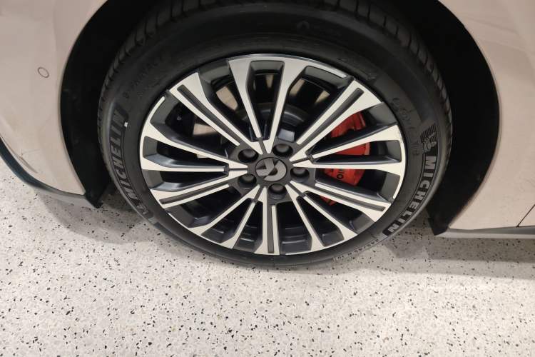 Used Nio ET5 2022 75 kWh