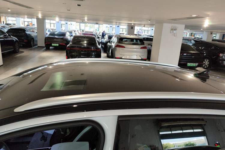 Used Volkswagen ID.4 X 2021 Pro Smart Long-Range Edition
