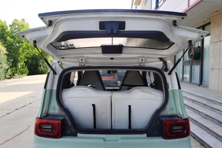 Used Wuling Hongguang MINIEV 2021 Macaron Fashion Model Lithium Iron Phosphate
