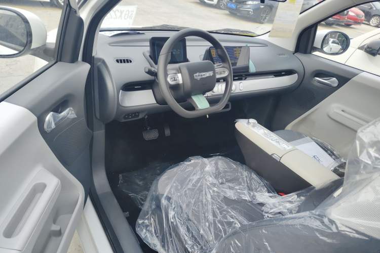 Used  Lumin 2025 205 km Xiangqin Version