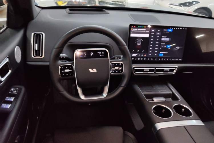 Used Li Auto L6 2024 Pro Model
