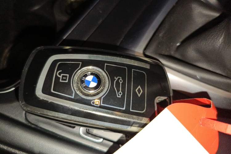 Used BMW 3 Series 2018 320i M Sport Package
