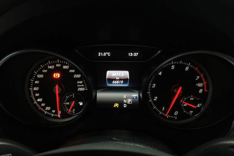 Used Mercedes-Benz GLA 2017 GLA 200 Fashion Model