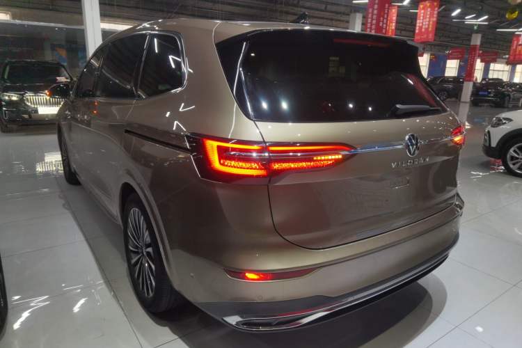 Used Volkswagen Viloran 2022 380TSI Prestige Edition