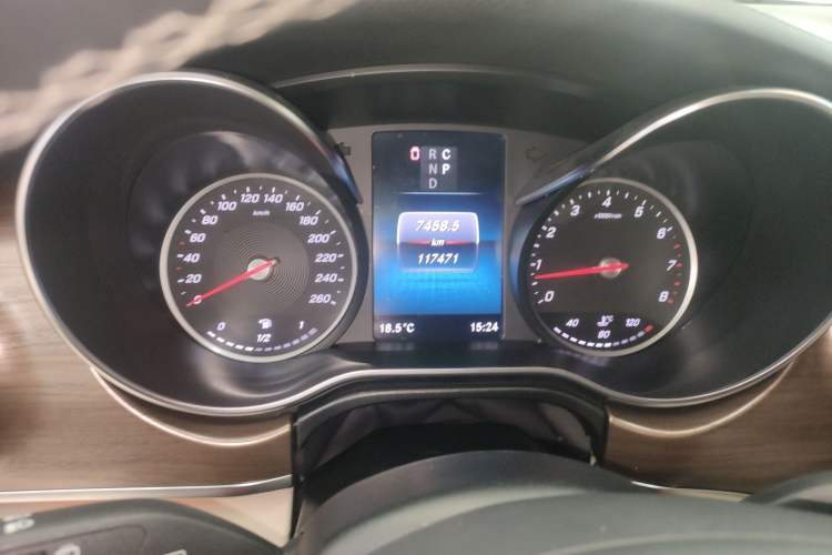 Used Mercedes-Benz V-Class 2021 V 260 L Long-wheelbase Luxury Edition