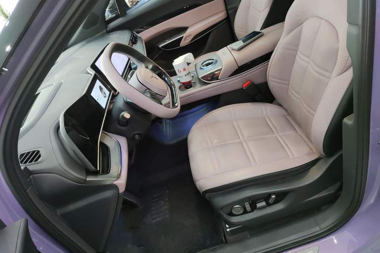 Used Hongqi Tiangong 08 2025 680 Ultra Four-Wheel-Drive Version