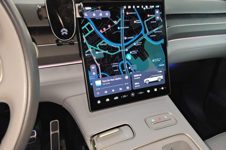 Used Nio ES8 2023 75 kWh Executive Edition