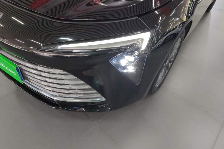 Used Buick LaCrosse 2023 28T Prestige Edition
