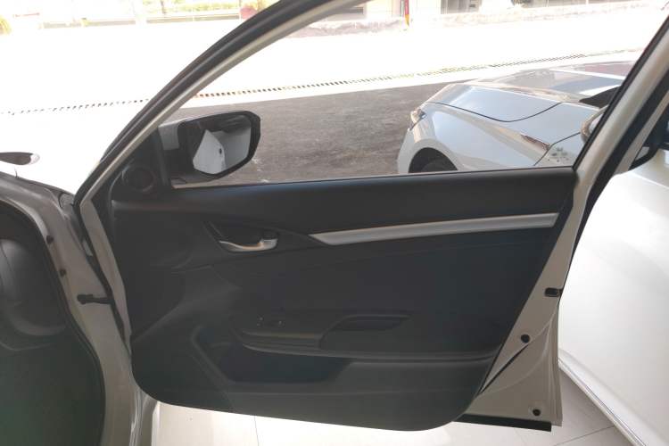 Used Honda Civic 2019 220TURBO CVT Dynamic Edition China VI
