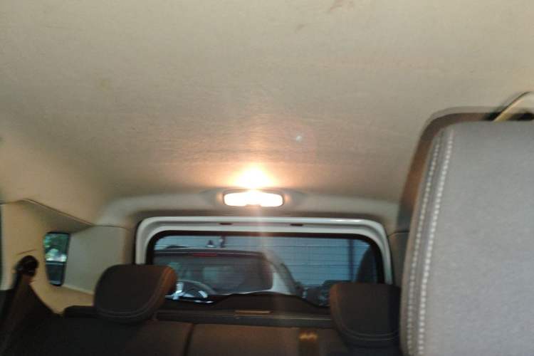 Used Ford EcoSport 2013 1.5L Automatic Fashion Model
