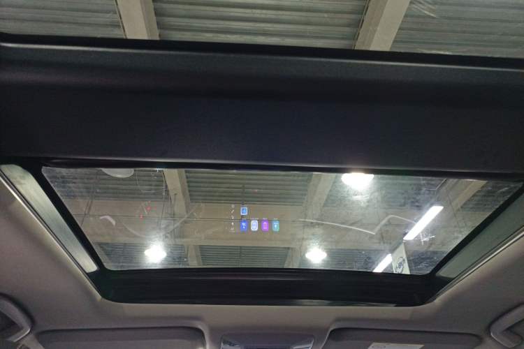 Used Toyota RAV4 2021 2.0L CVT Four-Wheel Drive Premium Edition