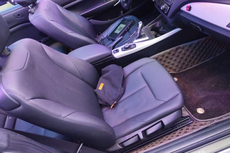 Used BMW 2 Series 2015 218i Convertible Coupe
