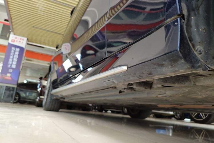 Used Mercedes-Benz C-Class 2015 C 200 L Sport Edition
