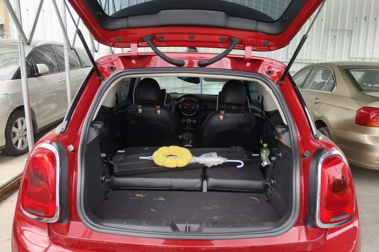 Used  MINI 2016 1.2T ONE Pioneer Edition
