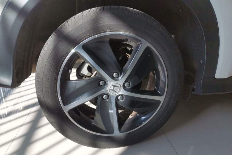 Used Honda Vezel 2020 1.5L CVT Luxury Edition
