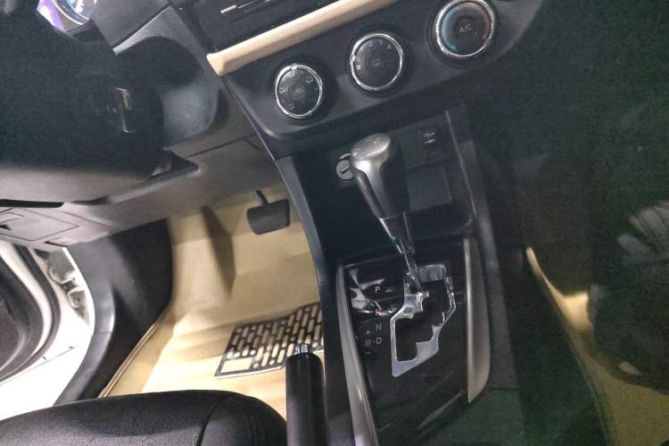 Used Toyota Levin 2014 1.8 GS CVT Elite Edition
