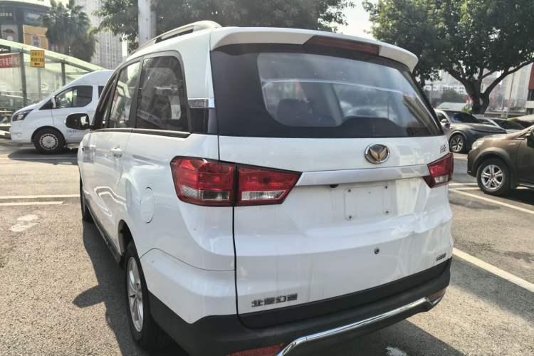 Used HYOSOW H3 2015 1.5L Manual Comfort Model