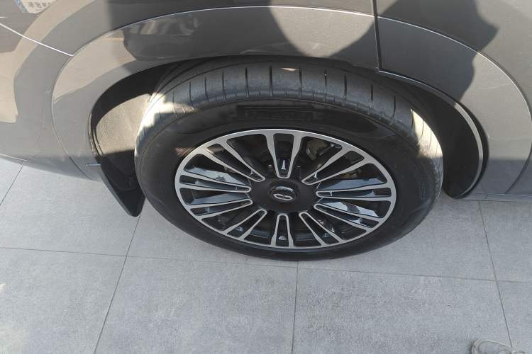 Used Hima AITO M7 2024 1.5T Intelligent Driving 4WD Pro Edition 5 Seats
