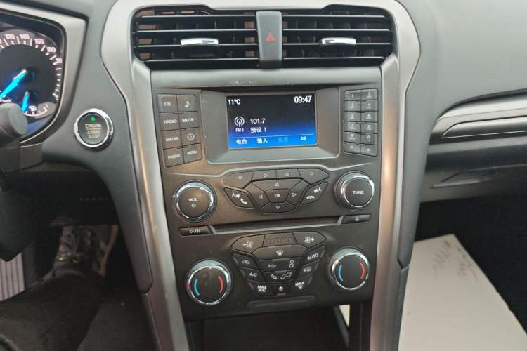 Used Ford Mondeo 2017 EcoBoost 180 Stylish Model
