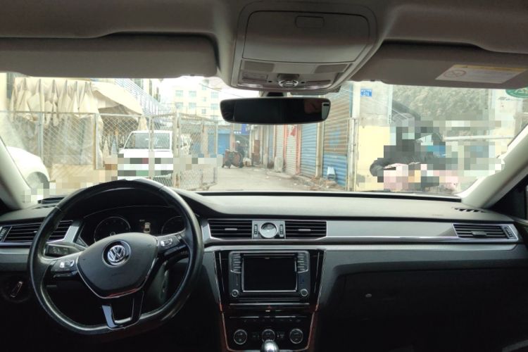 TDK.VehicleDetails.img