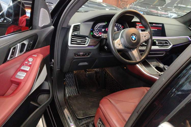 Used BMW X5 2022 Restyled xDrive 40Li M Sport Package
