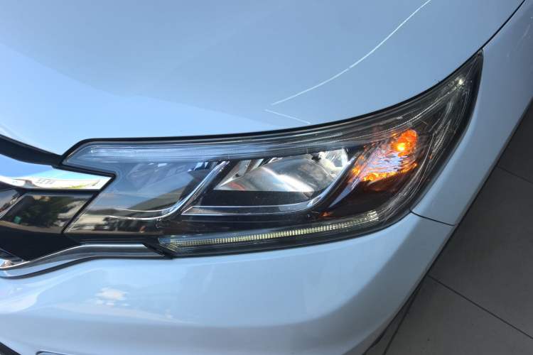 Used Honda CR-V 2015 2.0L two-wheel drive Fashion Edition