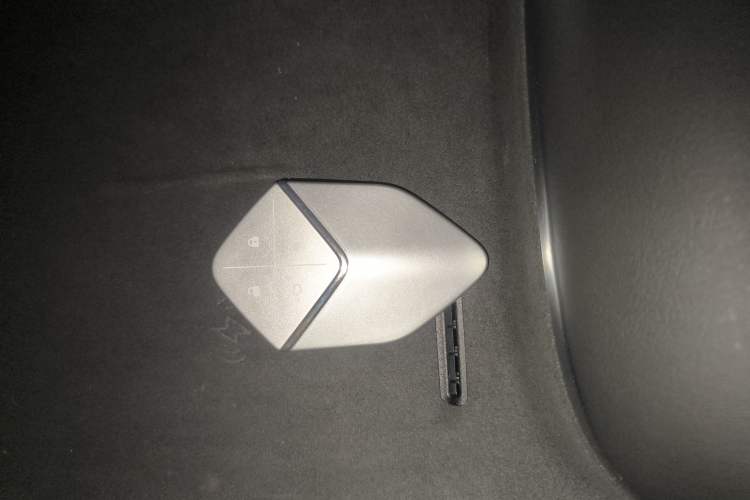 Used  S07 2023 200Max Range-Extended Version