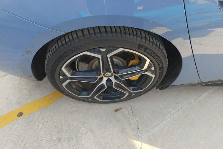 Used  SU7 2024 Rear-Drive Long-Range Intelligent Driving Version