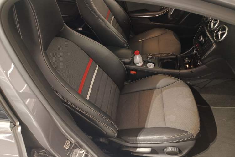 Used Mercedes-Benz A-Class (Import) 2015 A 180
