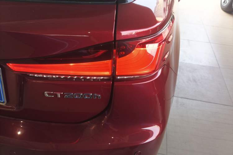 Used Lexus CT 2017 CT200h Elite Edition Solid Color China V Standard
