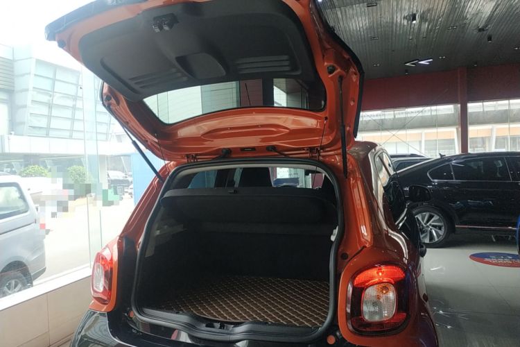 Used  forfour 2018 1.0L 52 kW Dynamic Edition