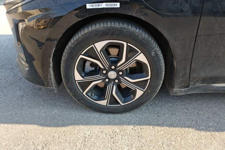 Used Hongqi E-QM5 2023 Revised Version Basic Travel Edition
