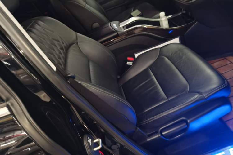 Used Honda Elysion 2019 2.0L Hybrid Luxury Edition